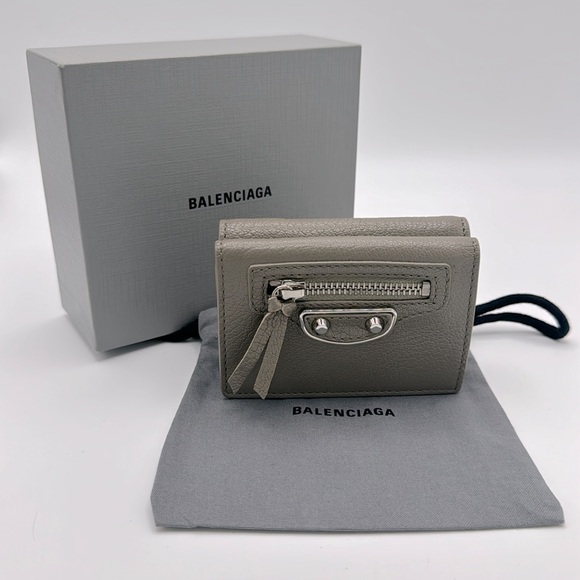 BALENCIAGA Neo classic Mini Wallet in Gray Grained Calfskin - Picture 4 of 15